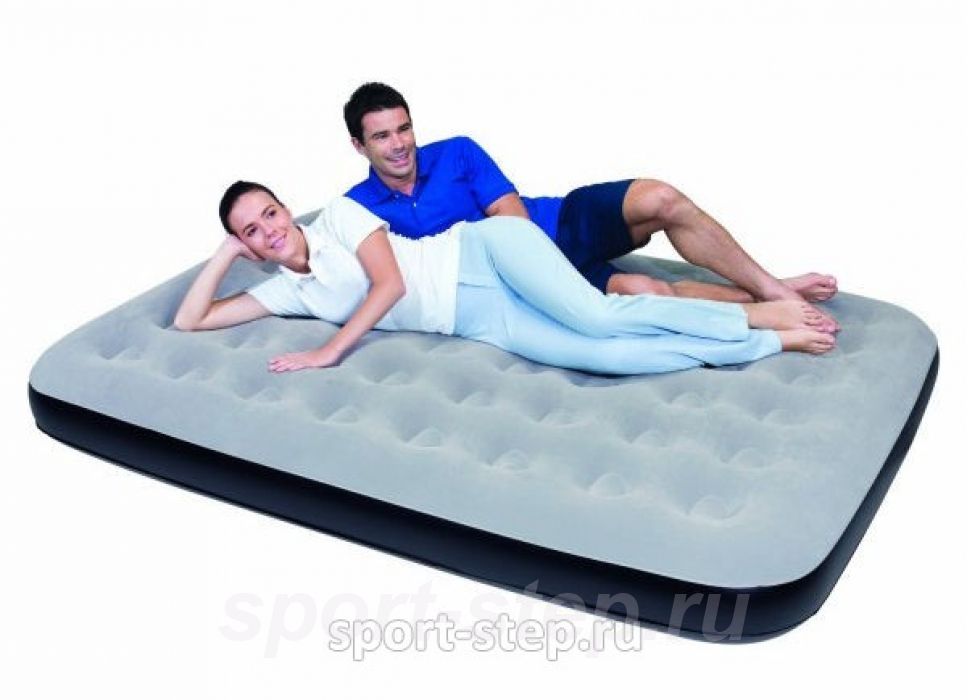Двуспальный надувной матрас Bestway Flocked Airbed Queen 67409 без насоса