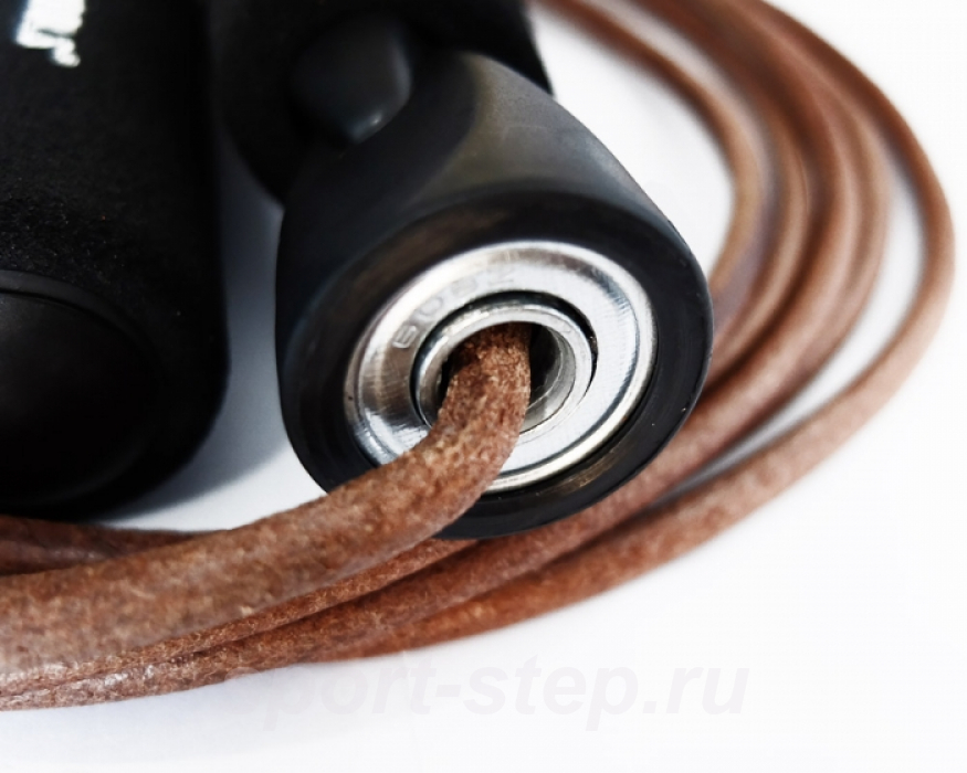Скакалка кожаная 2750х5 Fitness Tools FT-JR-2750-L