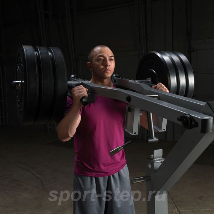 Тренажер голень стоя - приседания Body-Solid GSCL360 на свободном весе