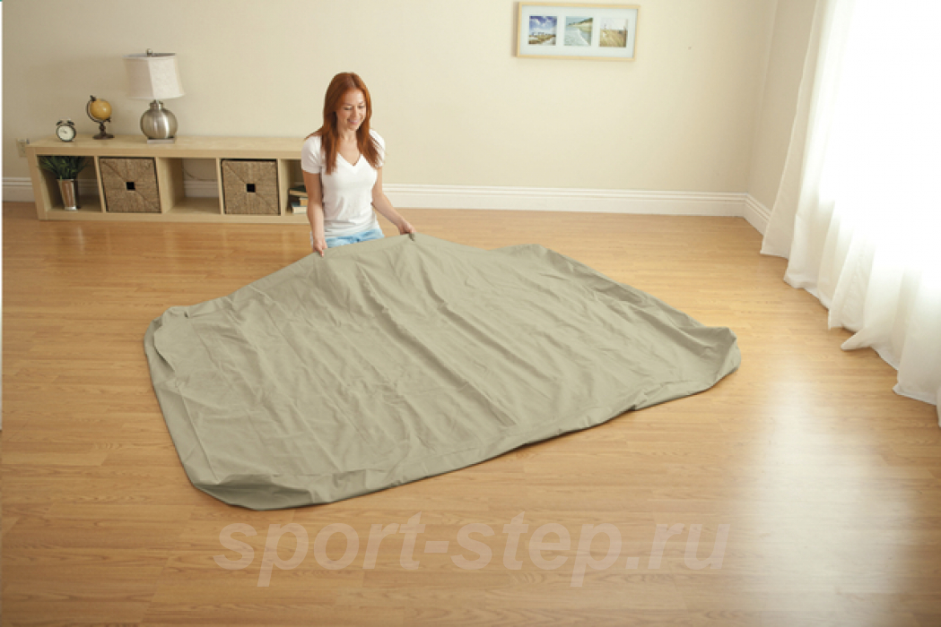 Двуспальная надувная кровать Intex 67972 Comfort Frame Bed с внешним насосом 220В