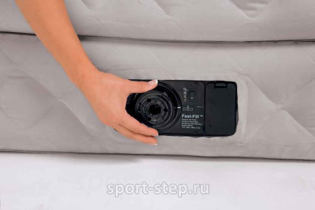 Двуспальная надувная кровать Intex Supreme Air-Flow Bed Queen 66962 со встроенным насосом