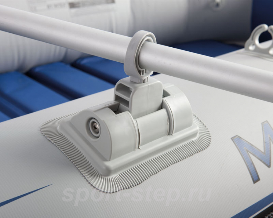 Лодка Intex Mariner 3 68373 с жестким полом, веслами и насосом